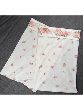 2 Vintage Springmaid “Prelude” Pattern 2 Standard Pillowcases Marvelaire Rose